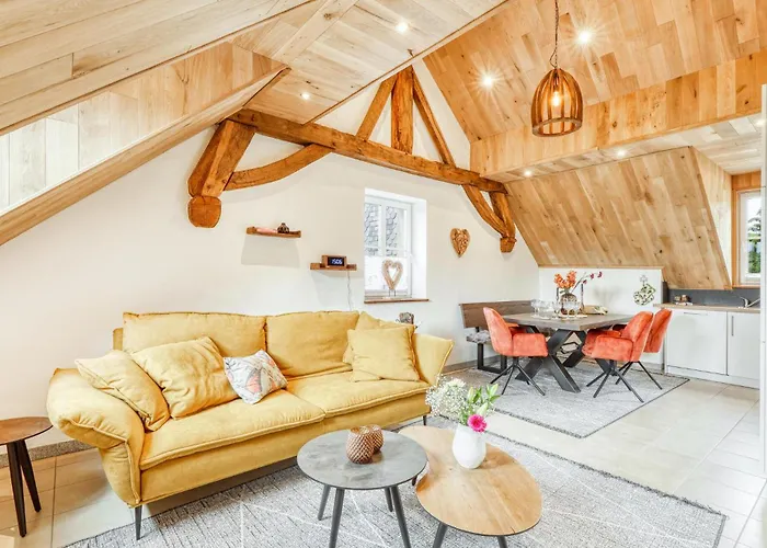 Kleiner Fuchs דירה *